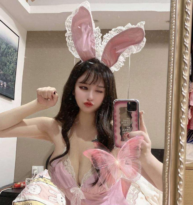 兰州城关性感大奶妹欣妮-甘肃约炮圈-风悦楼