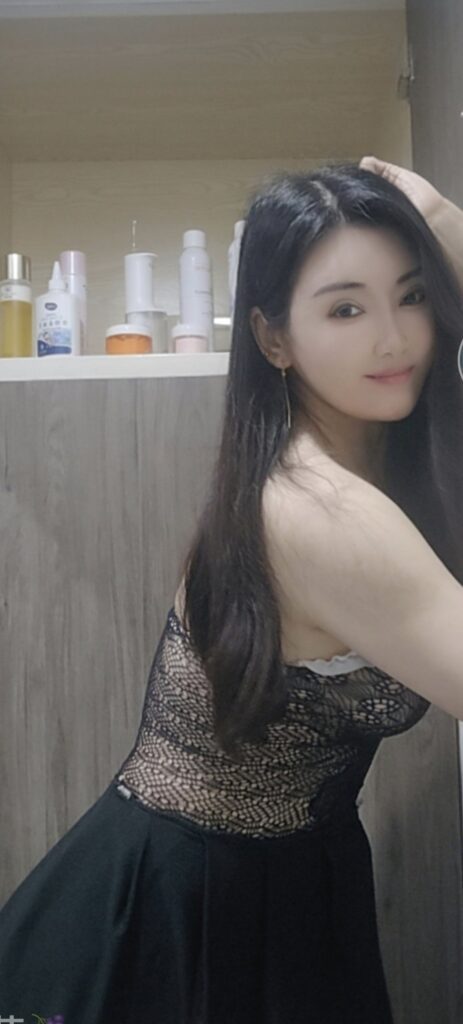 Screenshot_20250408_195431_com.huawei.photos