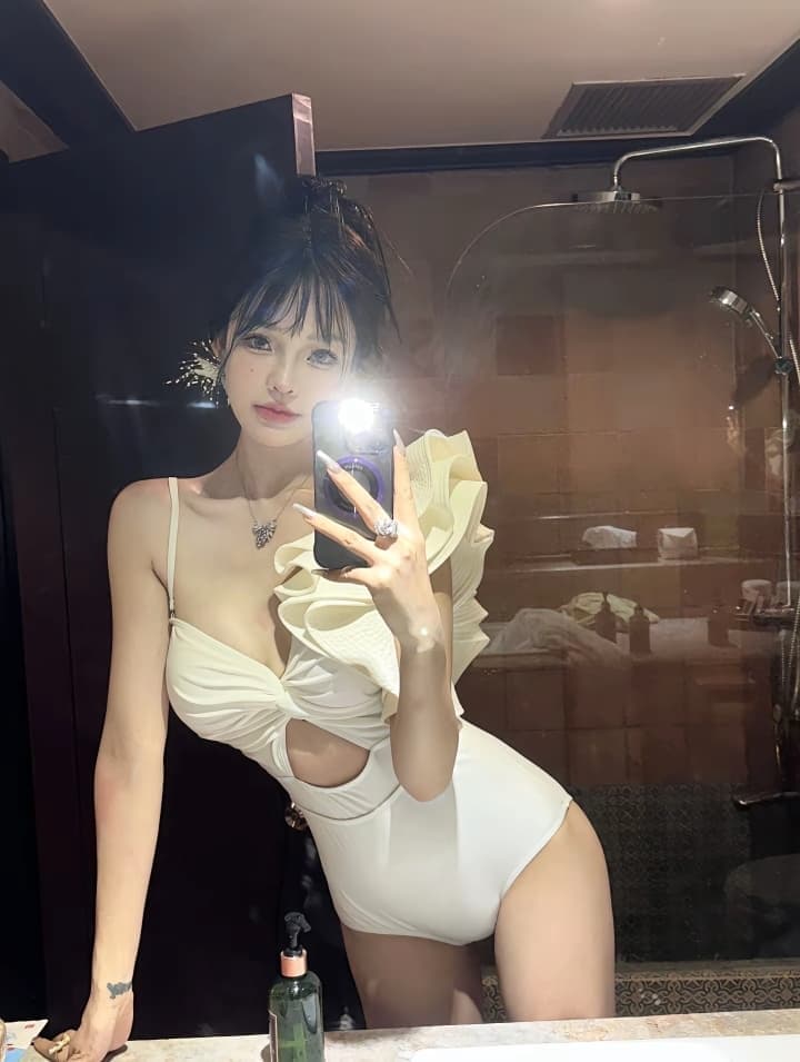 【上海寻欢】浦东小骚妞口完做很有服务意识-风悦楼