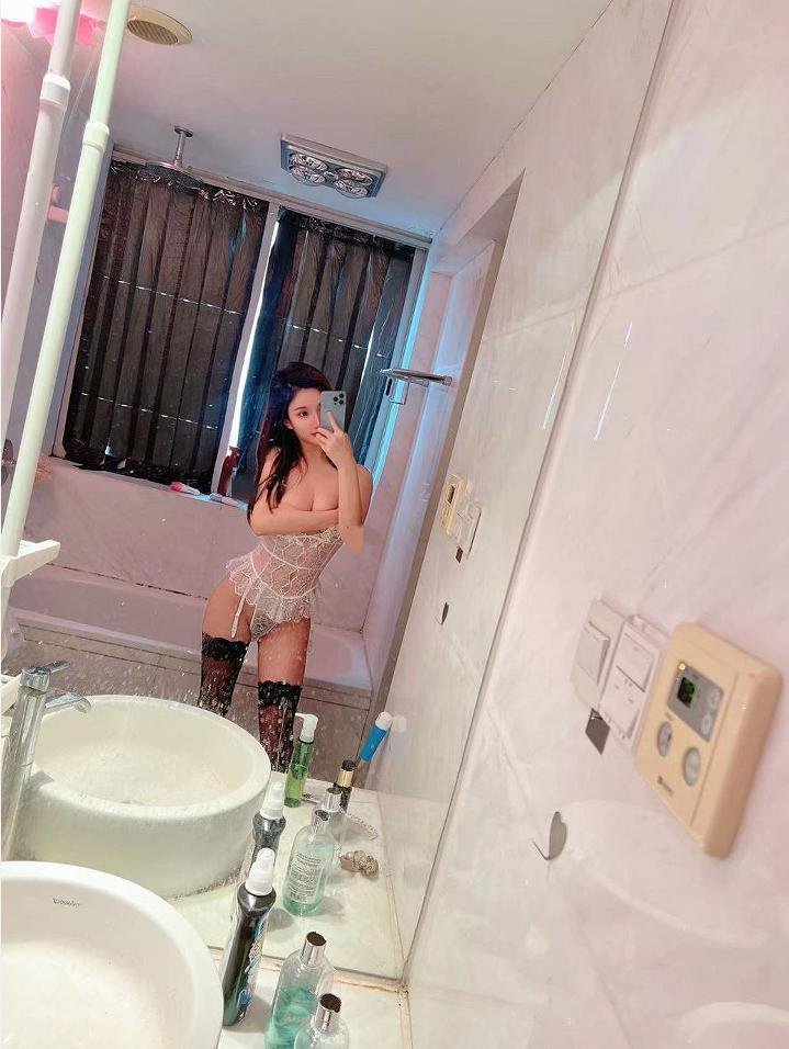 崇川区嫖的人体榨汁鸡-风悦楼