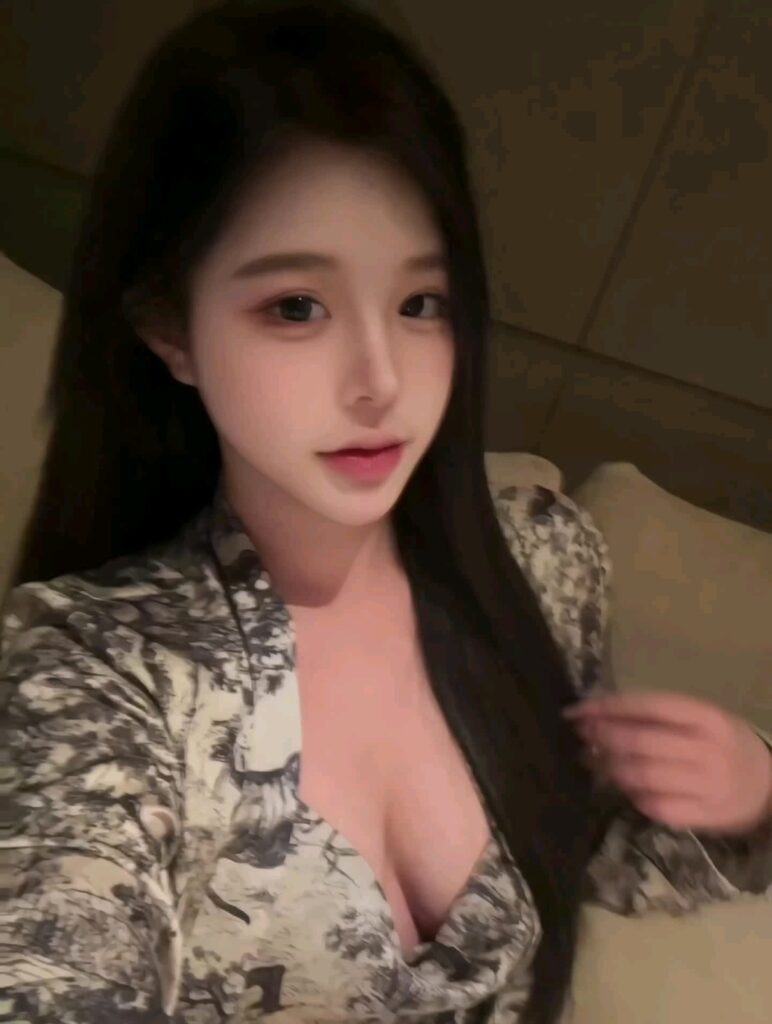 【南昌嫖妹】最新品尝美女，新鲜粉嫩-风悦楼