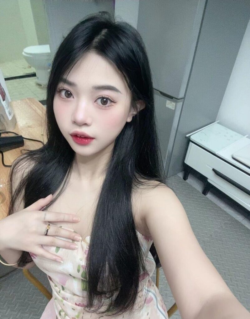 【绍兴】美女极骚的呻吟直接交货了-风悦楼