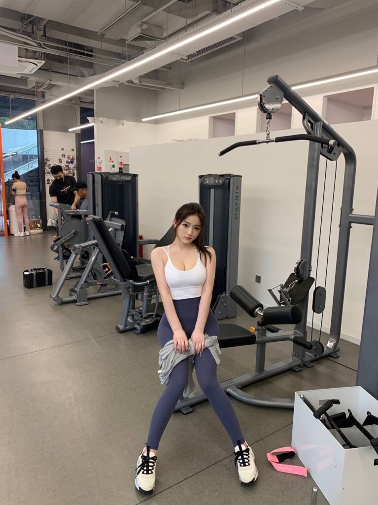 首选新人水嫩多汁肌肤马甲线零瑕疵很温柔-风悦楼