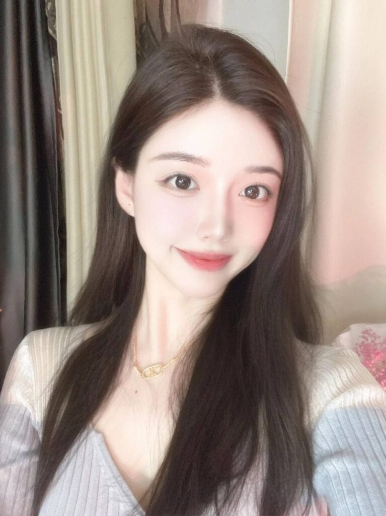 极品美女温柔懂事，肤白貌美如花似玉-风悦楼