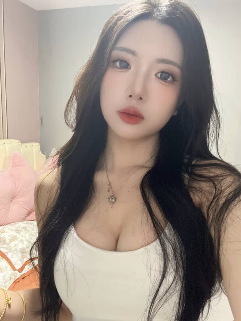 贵阳小妹年纪小奶子大服务也不赖-风悦楼