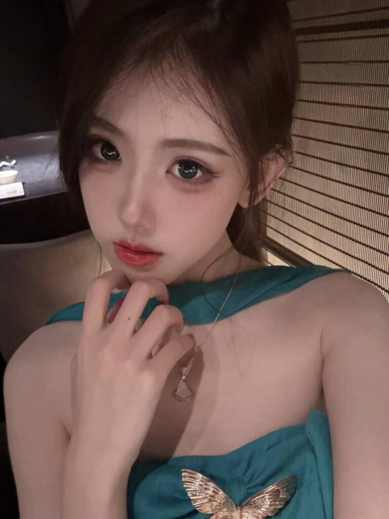 福州晋安妹妹兼职下海B很紧-风悦楼