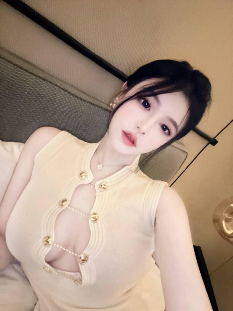 朝阳丰乳翘臀骚B太销魂-风悦楼