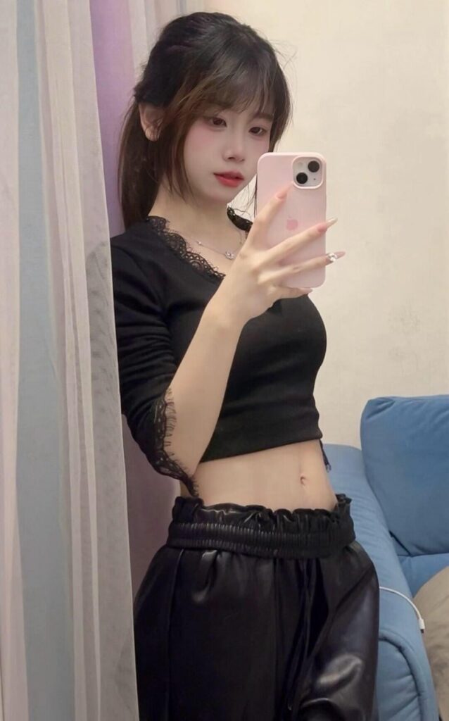 【上海】刚兼职学生妹淫水都是甜的-风悦楼