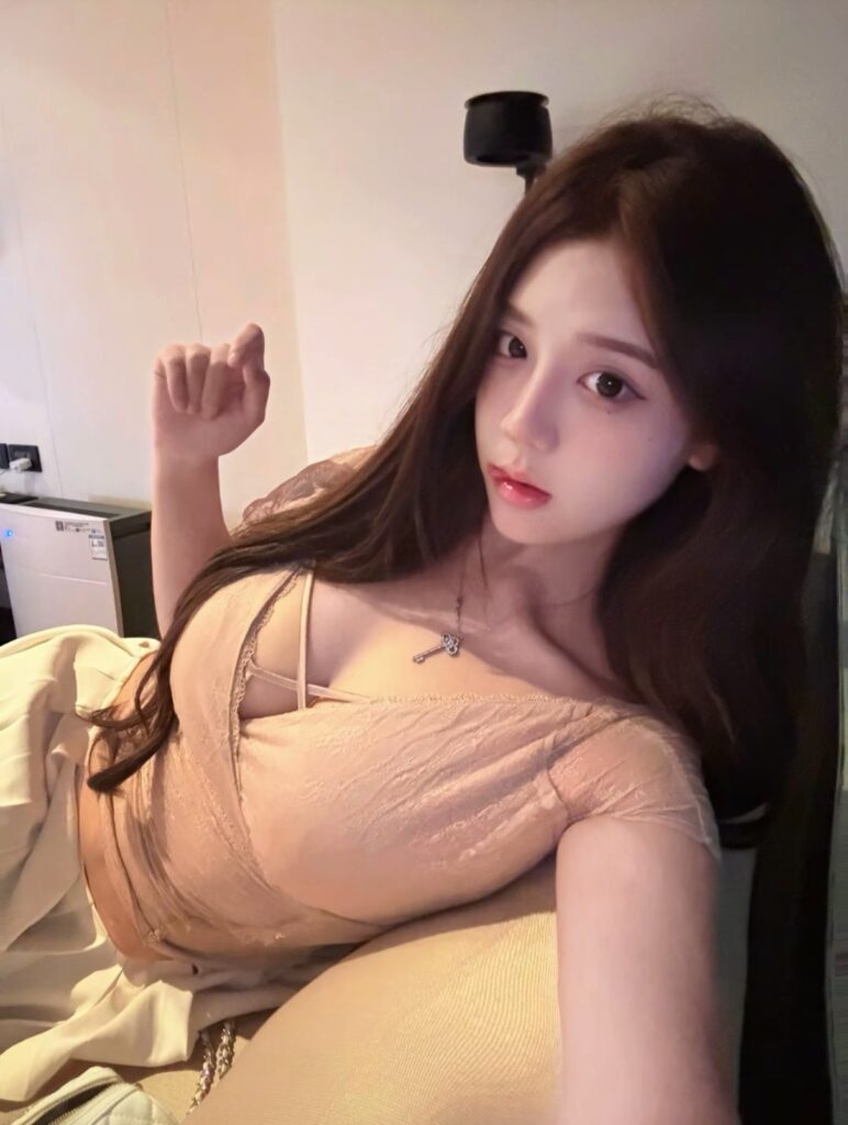 【南宁市】00后大奶嫩妹清纯粉嫩系列-风悦楼