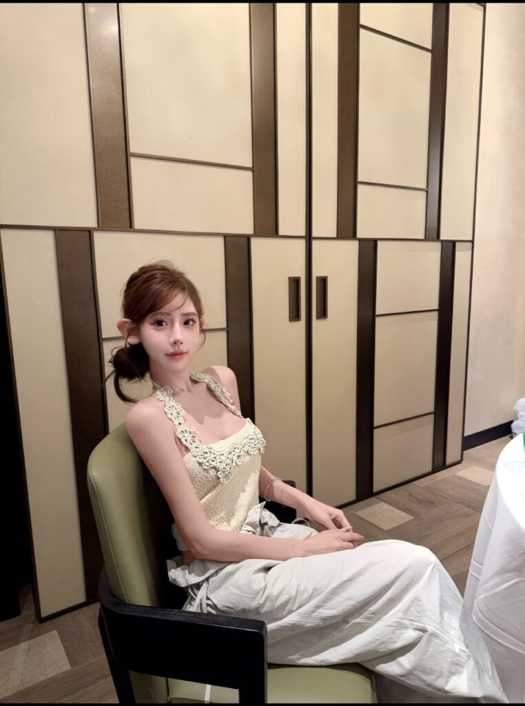 南宁市青秀区大长腿翘臀的诱惑-风悦楼