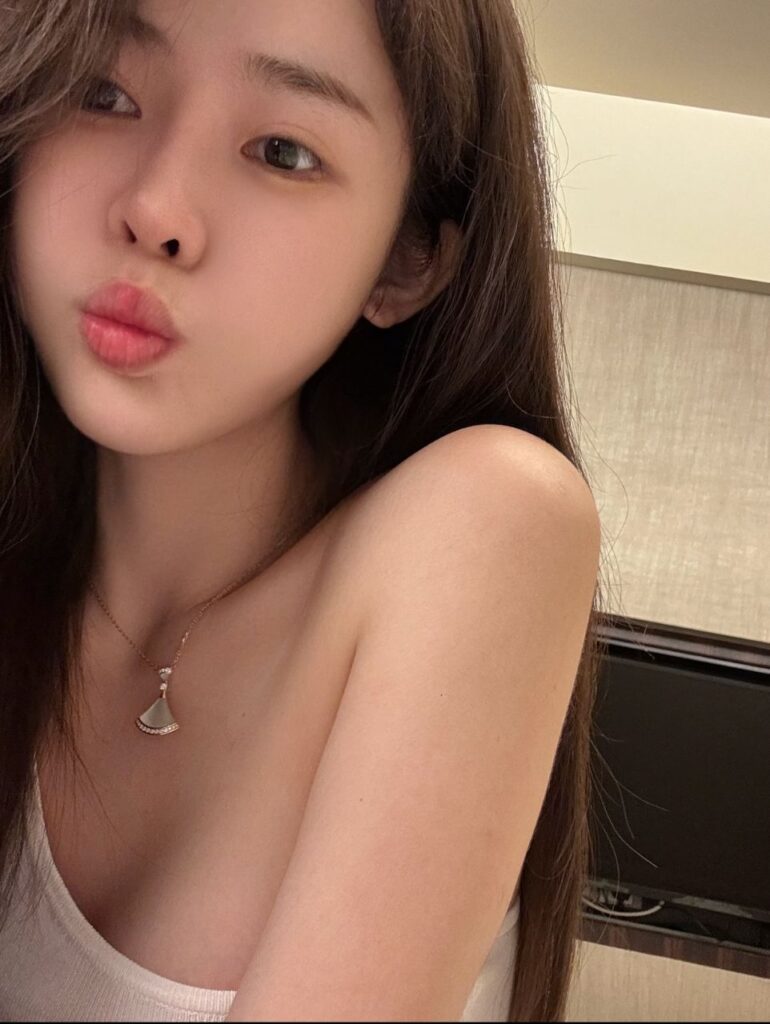 福州市晋安区公寓里清纯妹妹随便玩-风悦楼