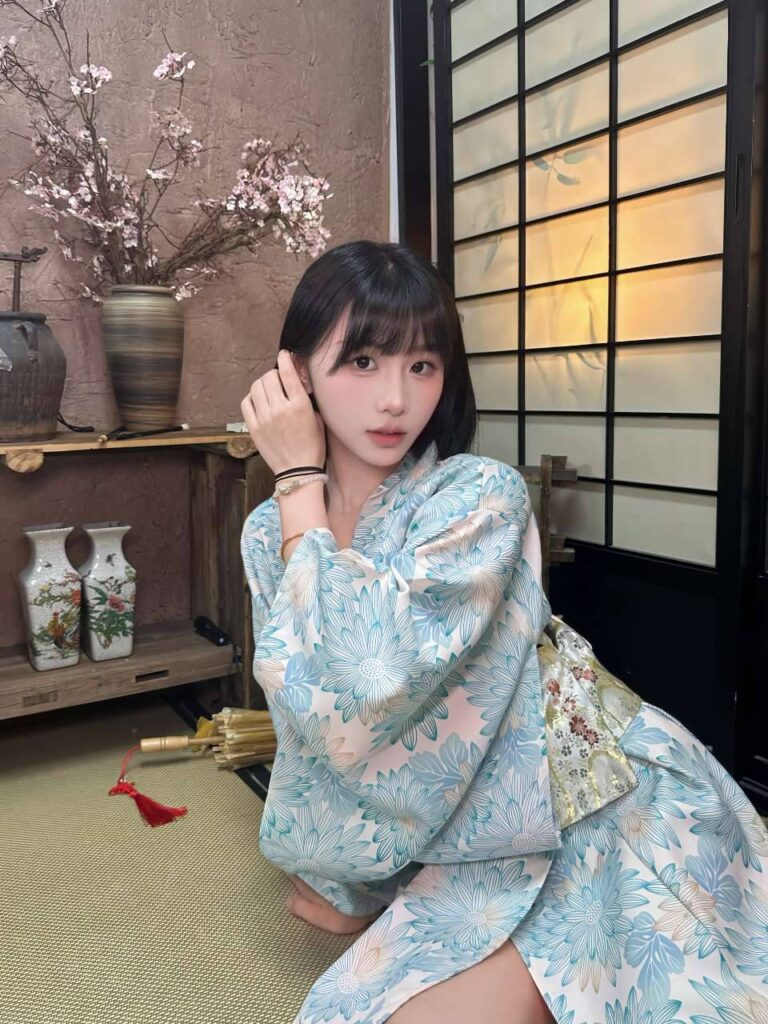 日系极品美女皮肤白嫩身材高挑腰细翘臀-风悦楼