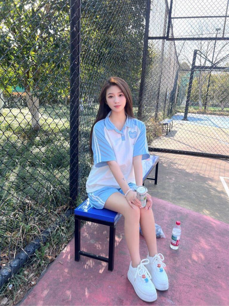 24h首选00后 学生粉嫩多汁声音好听美系-风悦楼