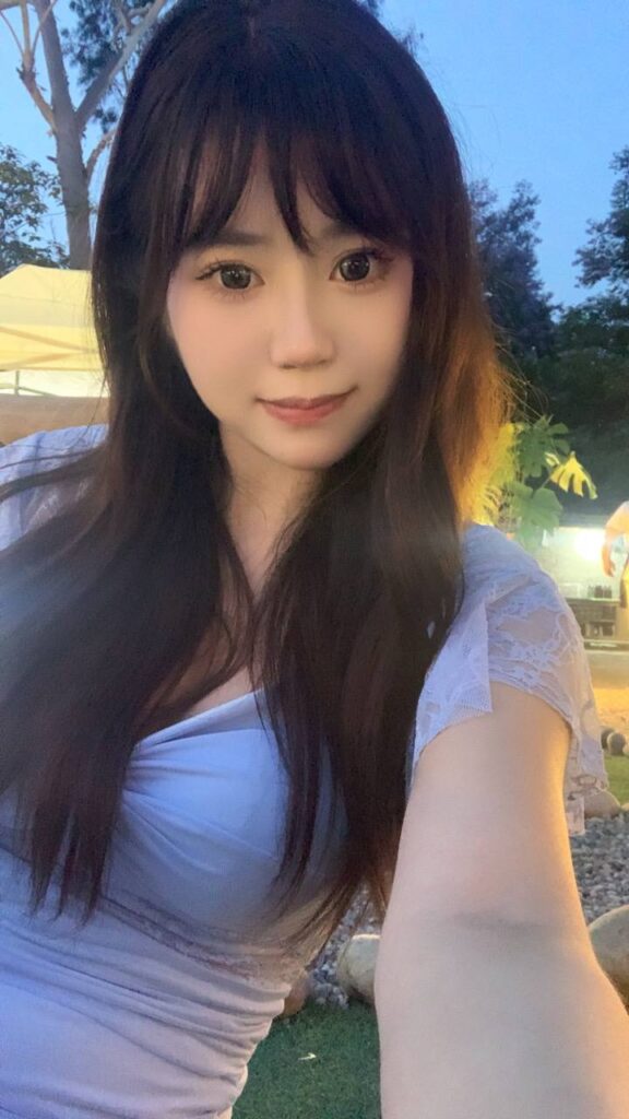 首选极品00后学妹无整肌肤雪白嫩滑-风悦楼