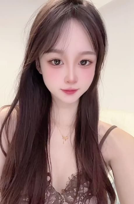 贵阳妹子主动舌吻洞口很小非常紧-风悦楼