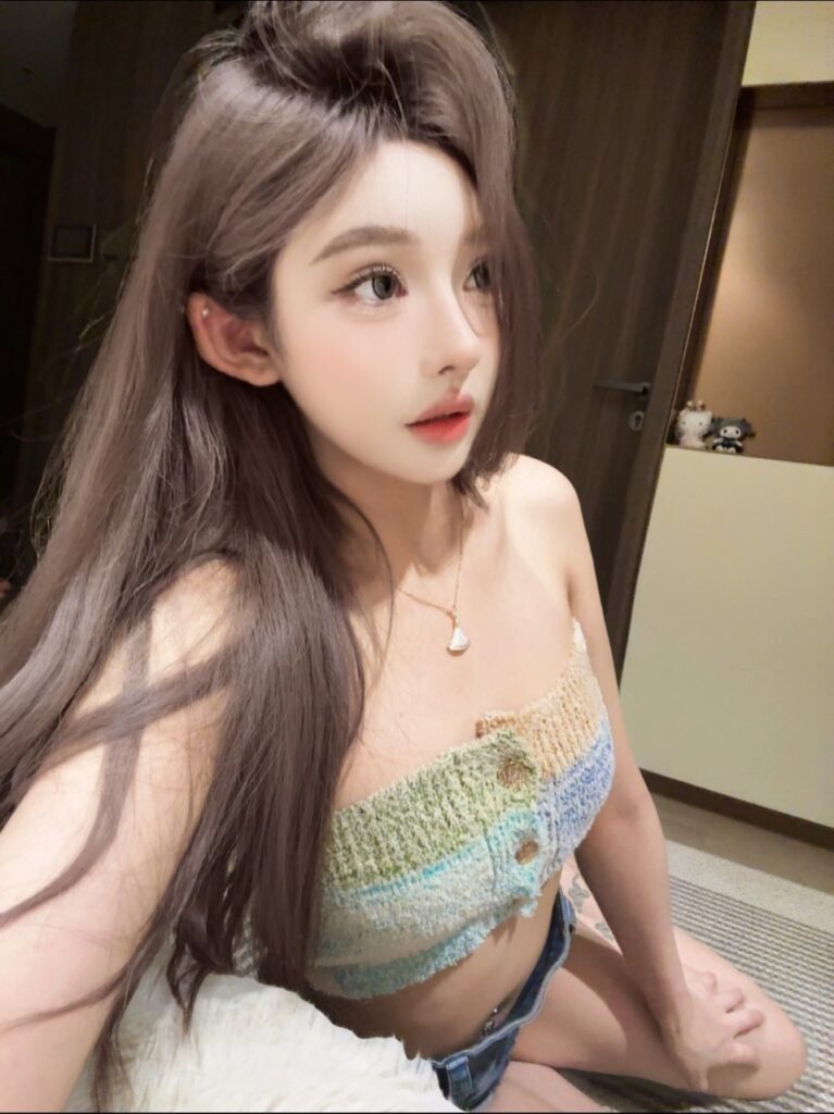 南宁市青秀区小巧玲珑抱起来玩-风悦楼