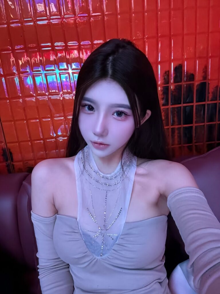 【大连】美女阿雅炮架子太骚了-风悦楼