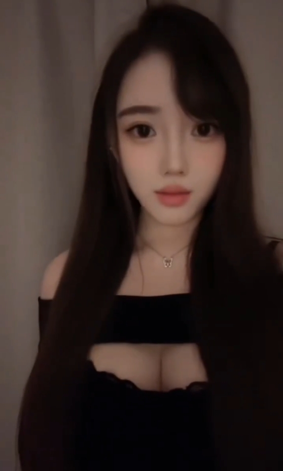 【青岛】坚挺的双峰，陡峭的臀部真美-风悦楼