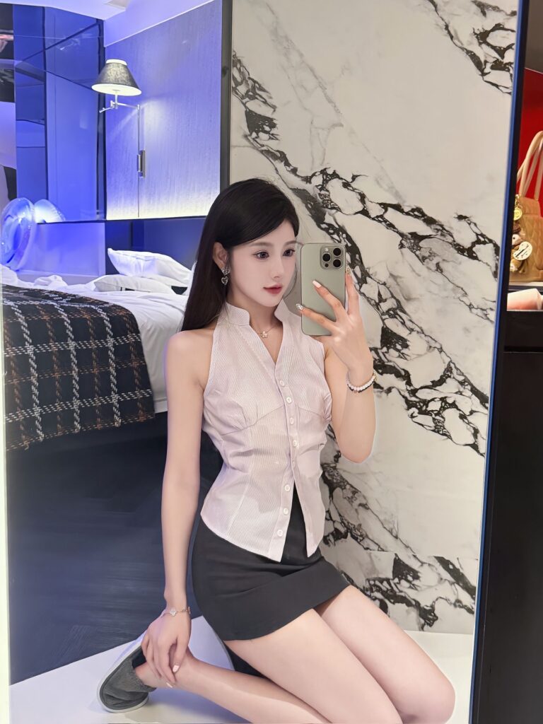 【乌鲁木齐】新市区玩的骚货很泄欲-风悦楼