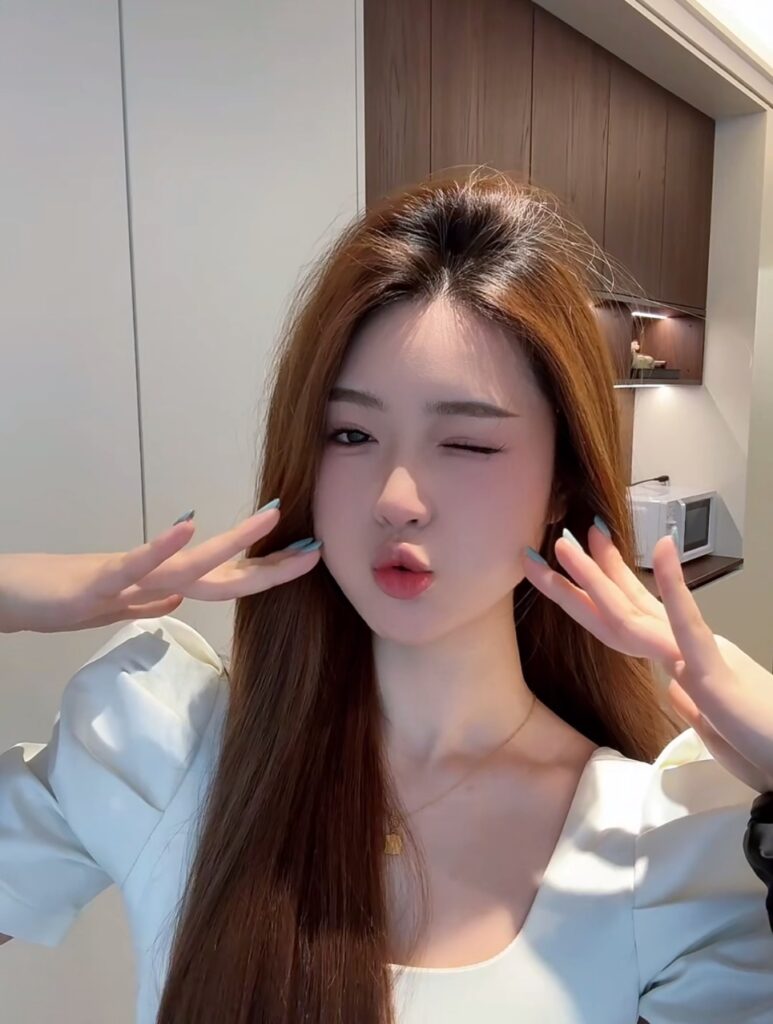 大连市沙河口区懂得伺候男人各种姿势都会-风悦楼