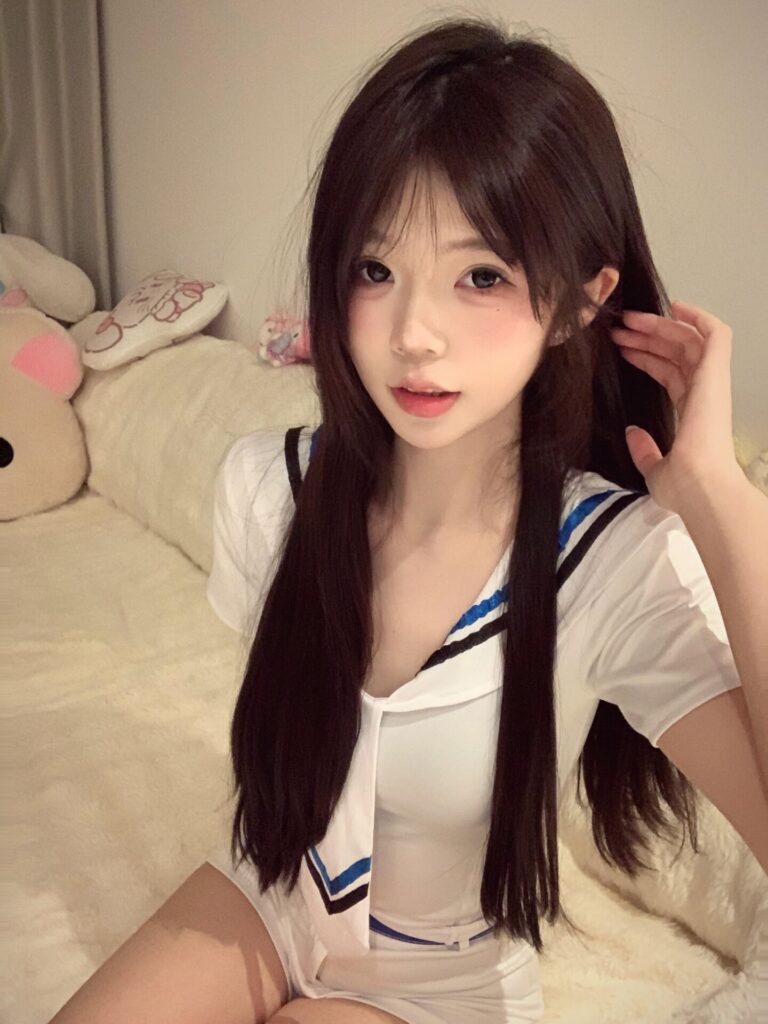 40AEF1EDDAFD045DD60951DDF5F751E8