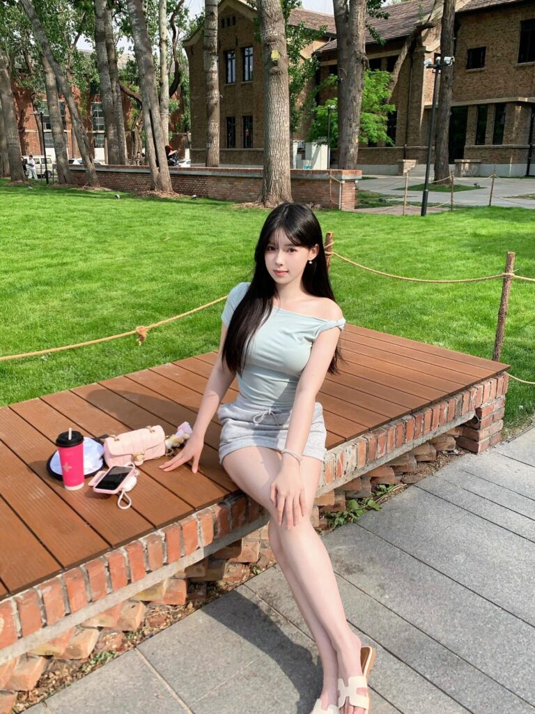 F1AEA18B5BF56ABBF870553C961C88FD