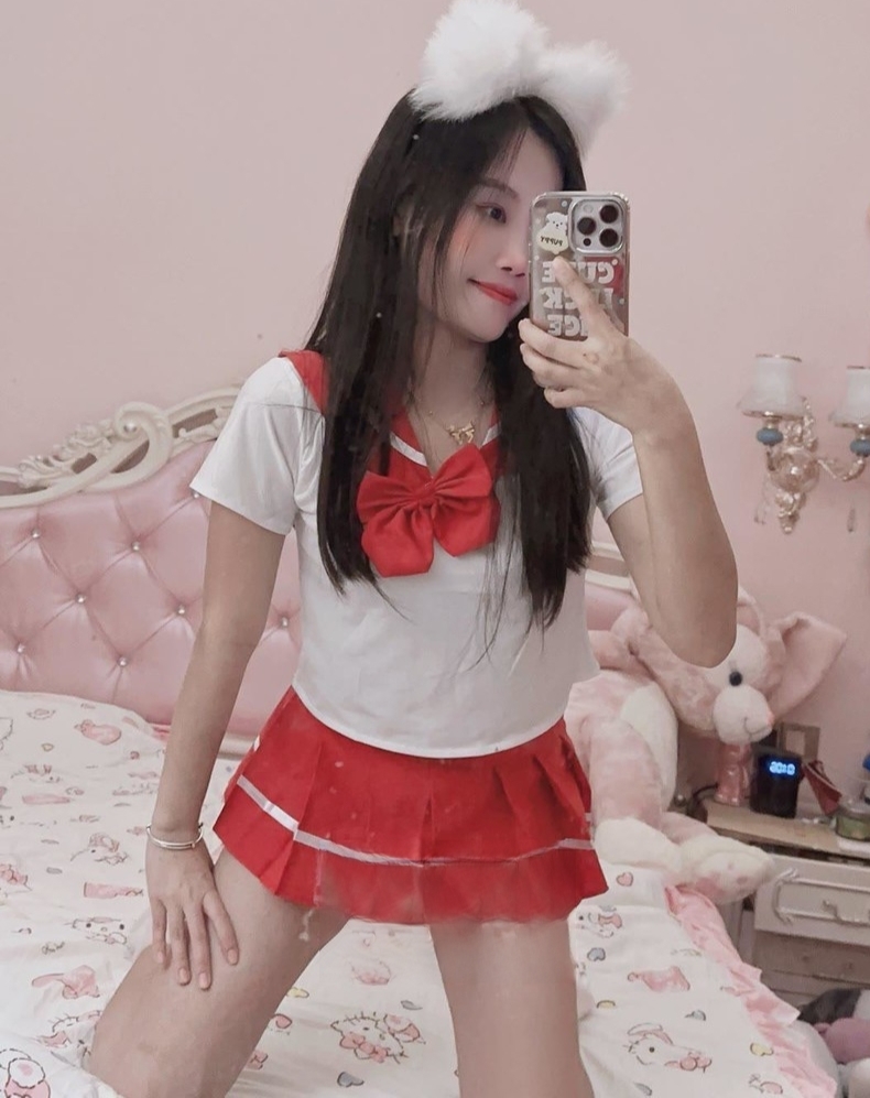 制服诱惑会各种姿势-风悦楼