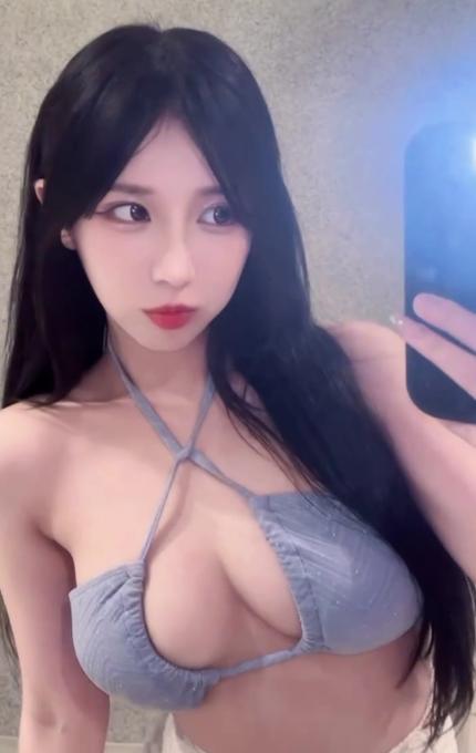 【上海】随意玩弄这么漂亮的小姐姐太爽了-风悦楼