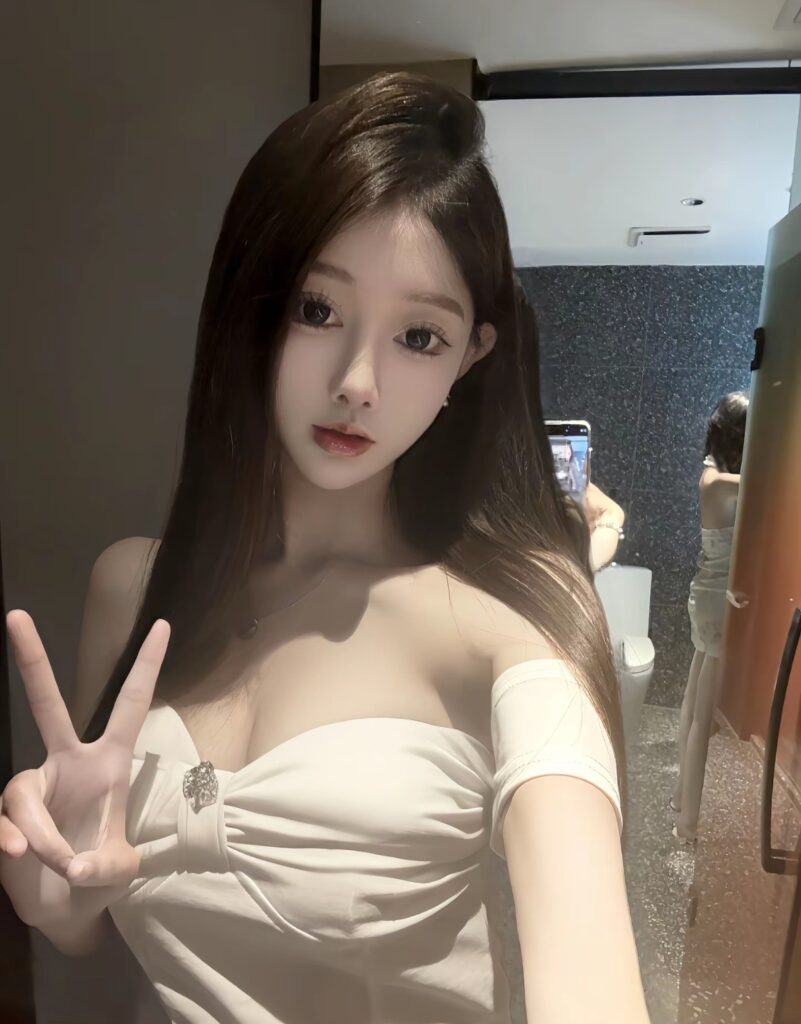 【常州】小尤物甜美耐操9张就有啪了-风悦楼