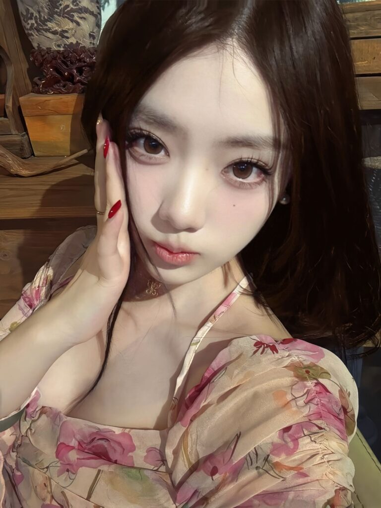 虎纠这大奶嫩逼下火水滋滋的-风悦楼