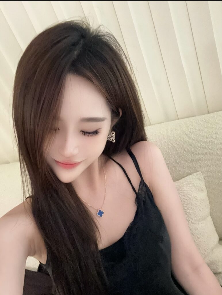 沈阳市于洪区扒开黑丝干妹子-风悦楼