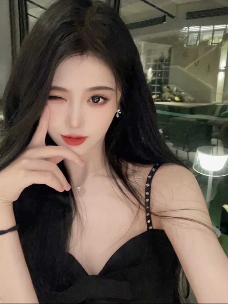 深圳市南山区妹子很香鲍鱼很可口-风悦楼