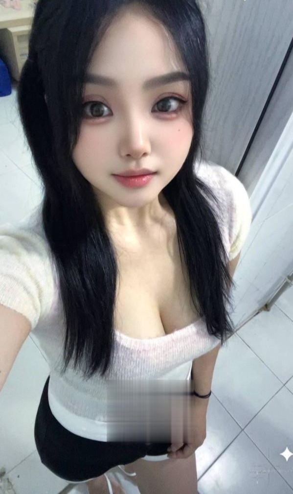 妹子下身修长丝袜诱惑-风悦楼