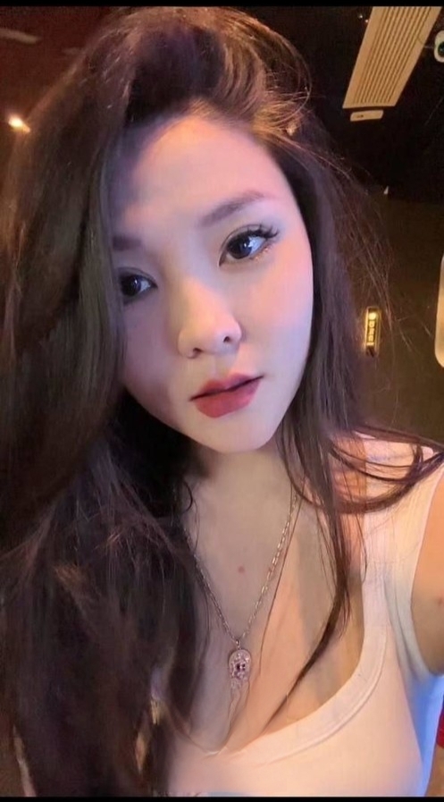 粉嫩妹妹骚气十足小穴会夹-风悦楼