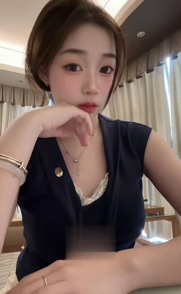 白虎汁水饱满听话乖巧-风悦楼