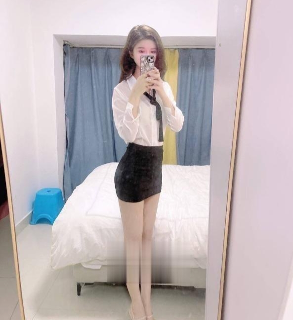 后入肤白貌美小嫩妹-风悦楼