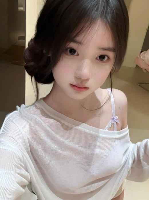 【昆山】这样的粉嫩B绝对可以舔-风悦楼