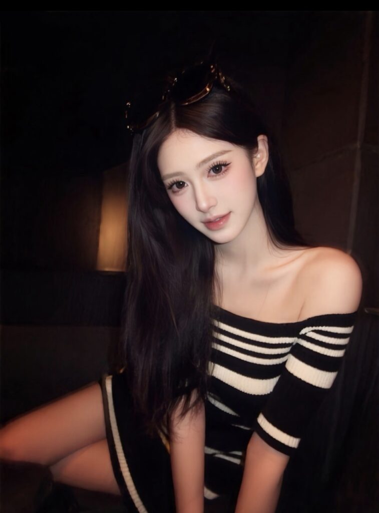 成都市双流区美臀黑丝小嫩妹的鲍鱼-风悦楼