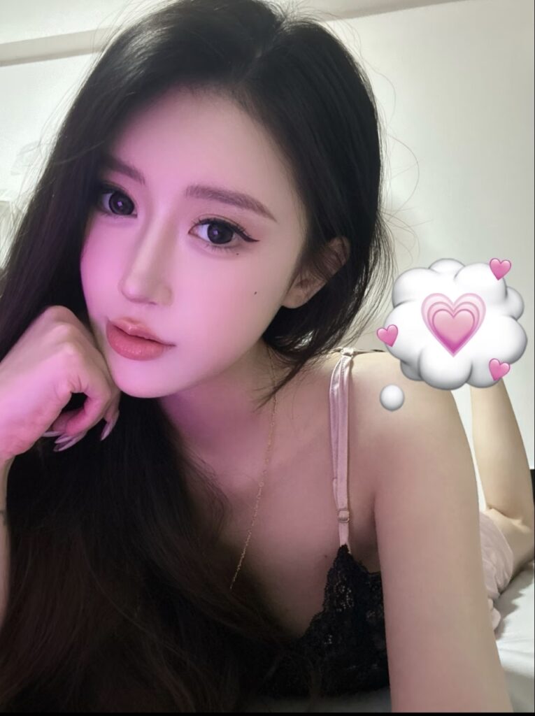 上海市虹口区温柔小甜妹口爆深喉后入真爽-风悦楼