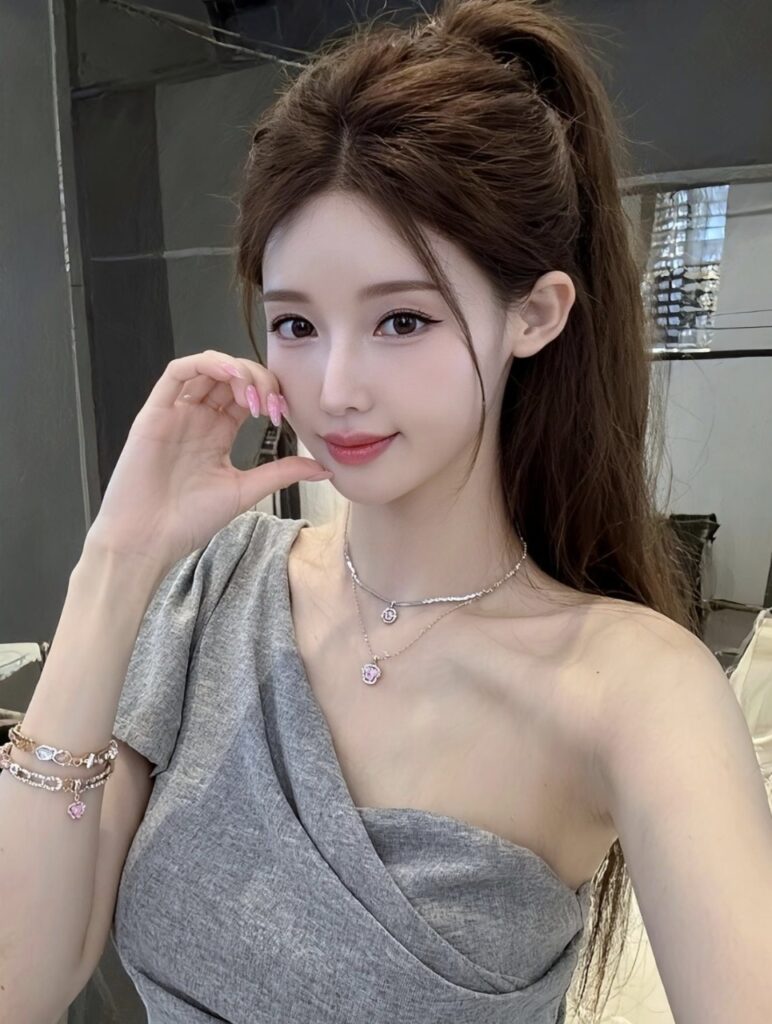 乌鲁木齐市天山区优质妹子换装制服诱惑-风悦楼