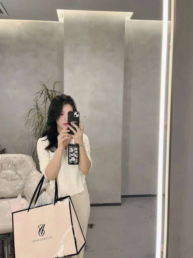 天津市-极品白嫩少妇，奶子特别的大-风悦楼