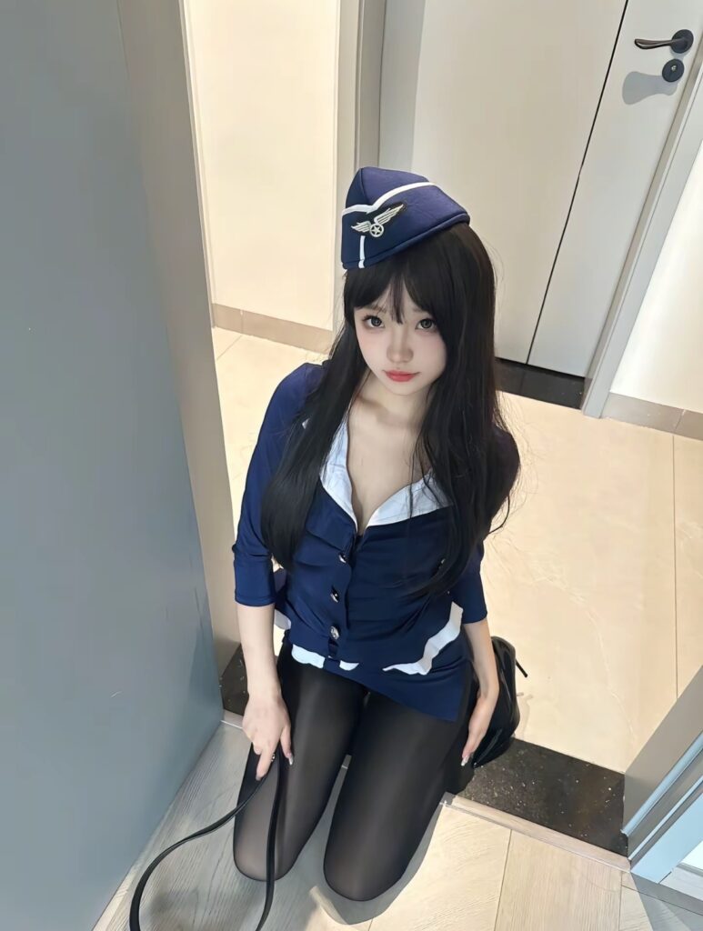 【东莞】玩情趣诱惑骚妹子值得屌入-风悦楼