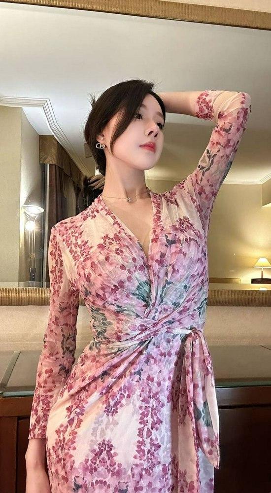 【南通】大屁股少妇有跪舔式服务-风悦楼