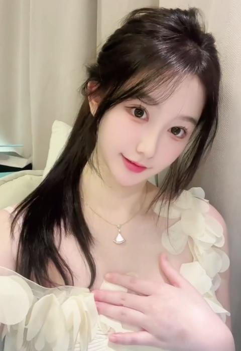 【重庆】肤白貌美口活真的是相当可以-风悦楼