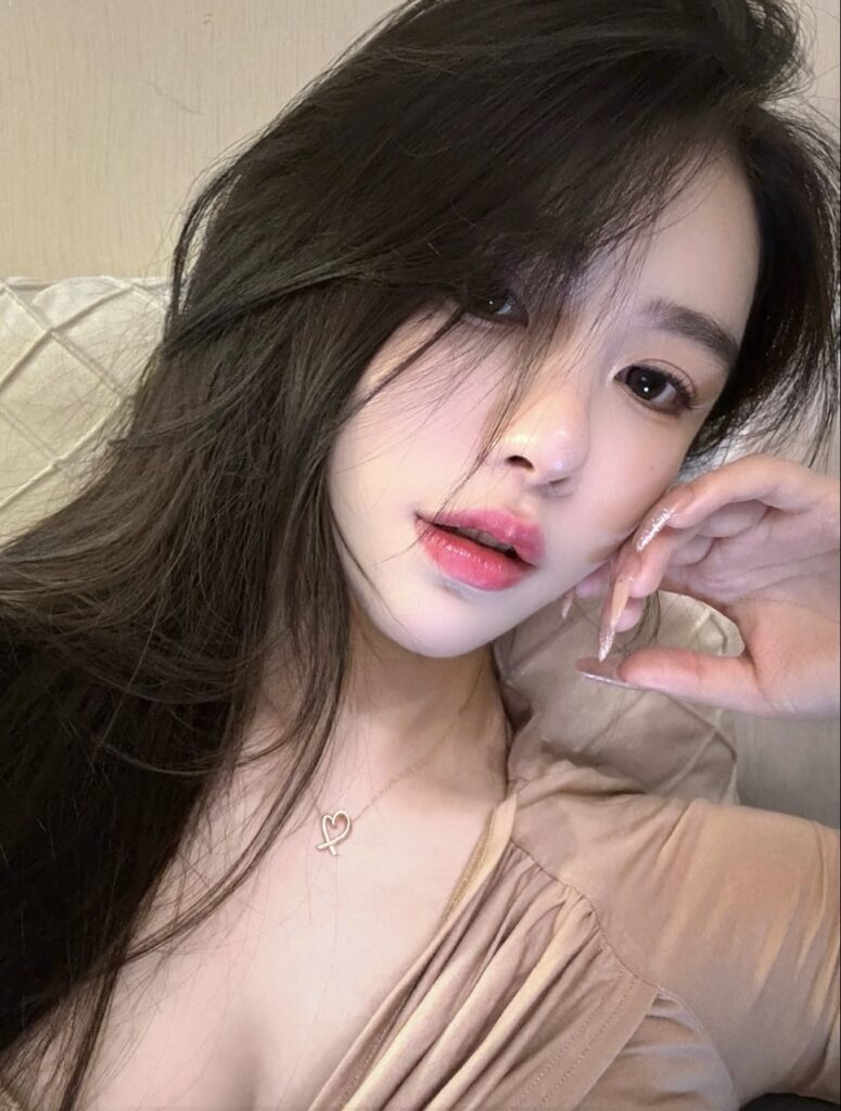 西安市未央区饱满大肉弹玩的很过瘾-风悦楼