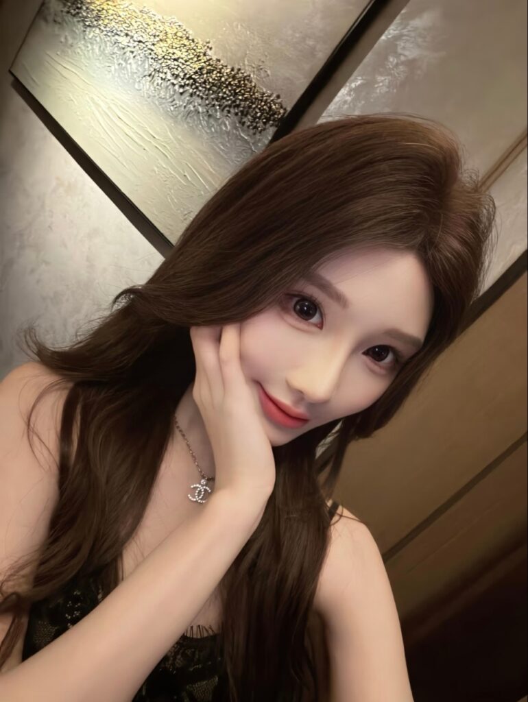 宁波市海曙区三点式极品炮弹-风悦楼