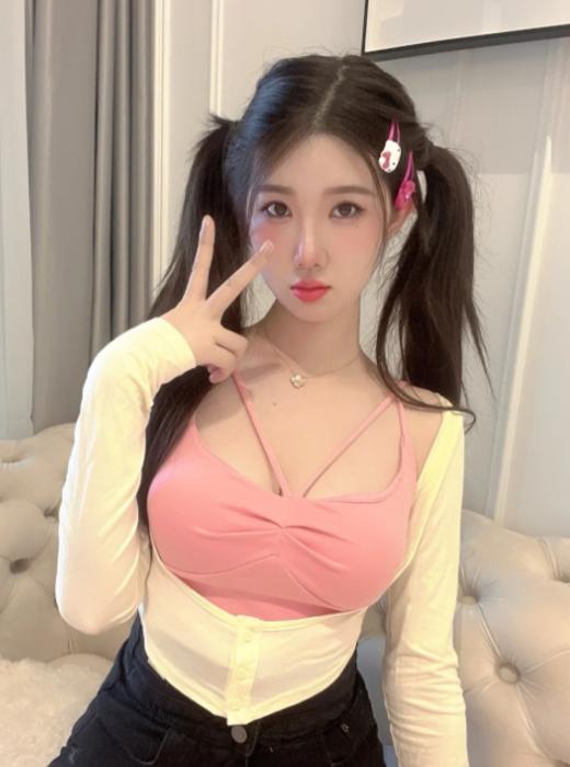 妹子把我伺候的很爽玩了两炮-风悦楼