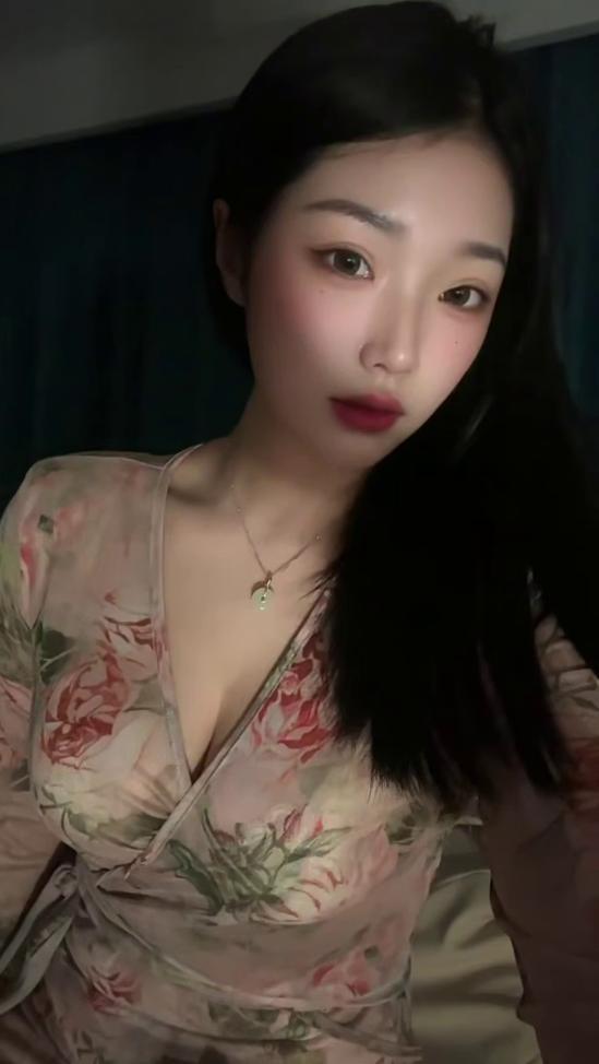 【南宁】啪啪过程很配合！值得推荐-风悦楼