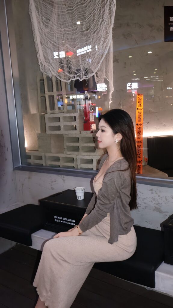 【上海】糖糖清纯欲女床上很骚会来事-风悦楼