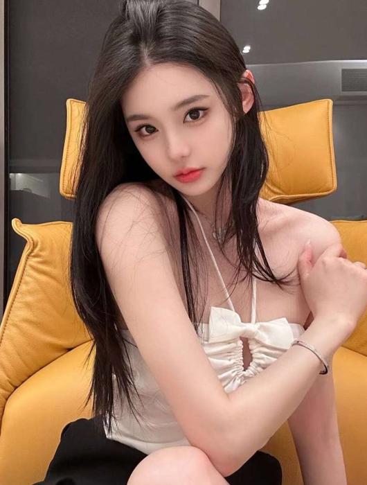 【大连】超正点的妹子三点都是粉的-风悦楼